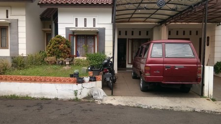 Rumah bagus 1lantai bebas banjir dalam cluster di Pondok Aren Bintaro. 
