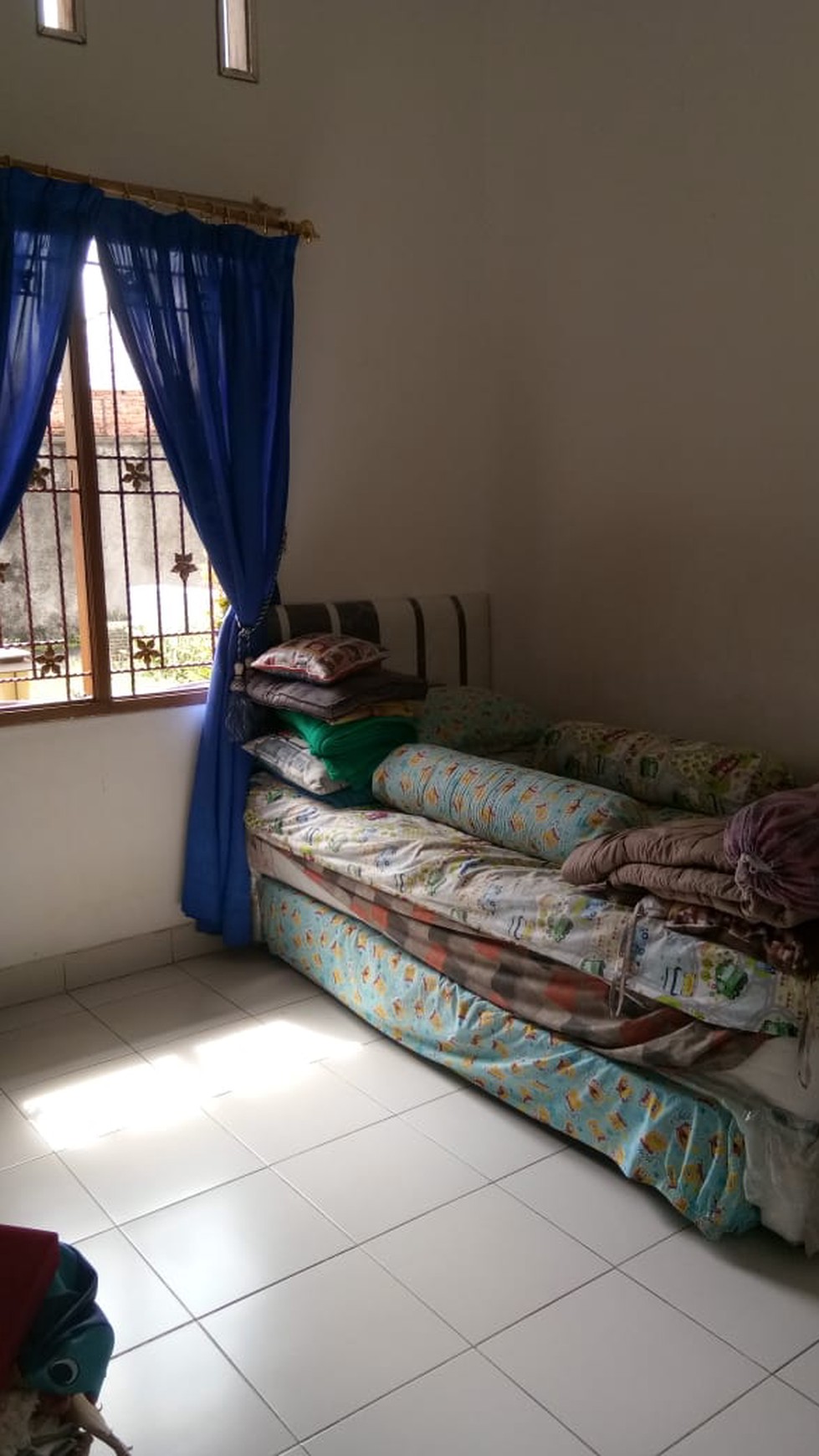 Rumah bagus 1lantai bebas banjir dalam cluster di Pondok Aren Bintaro.