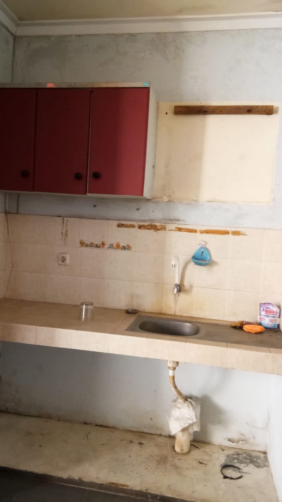 Rumah bagus 1lantai bebas banjir dalam cluster di Pondok Aren Bintaro.