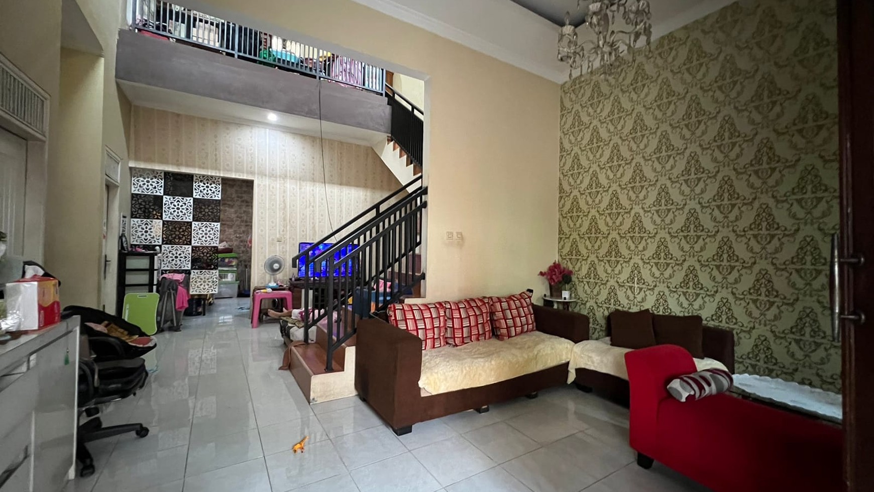 Rumah Cluster 2 lantai di Kelapa Gading Jakut Semi Furnished