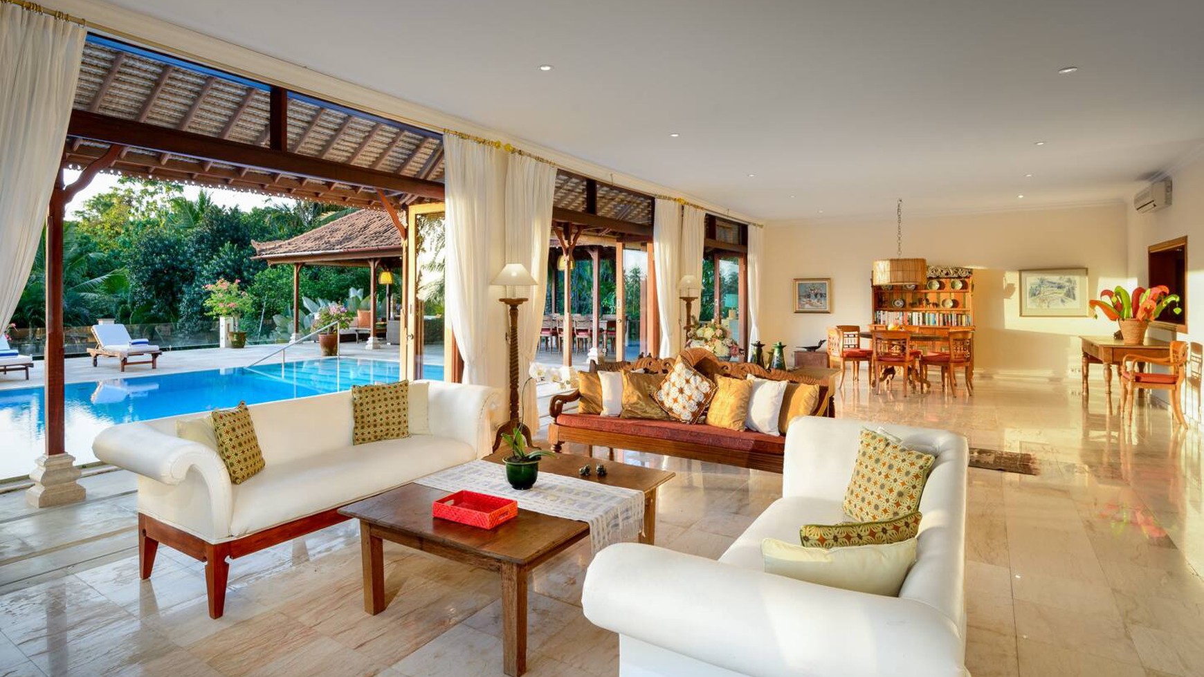 Leasehold - A Grand 7-Bedroom Luxury Retreat Surrounded by Nature in Balian Beach, Bali