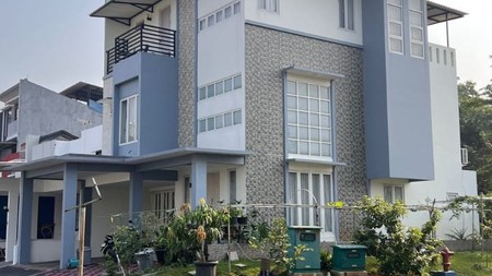 Termurah Rumah 3 lantai  Cluster BSD dekat Aeon dan dekat Tol 