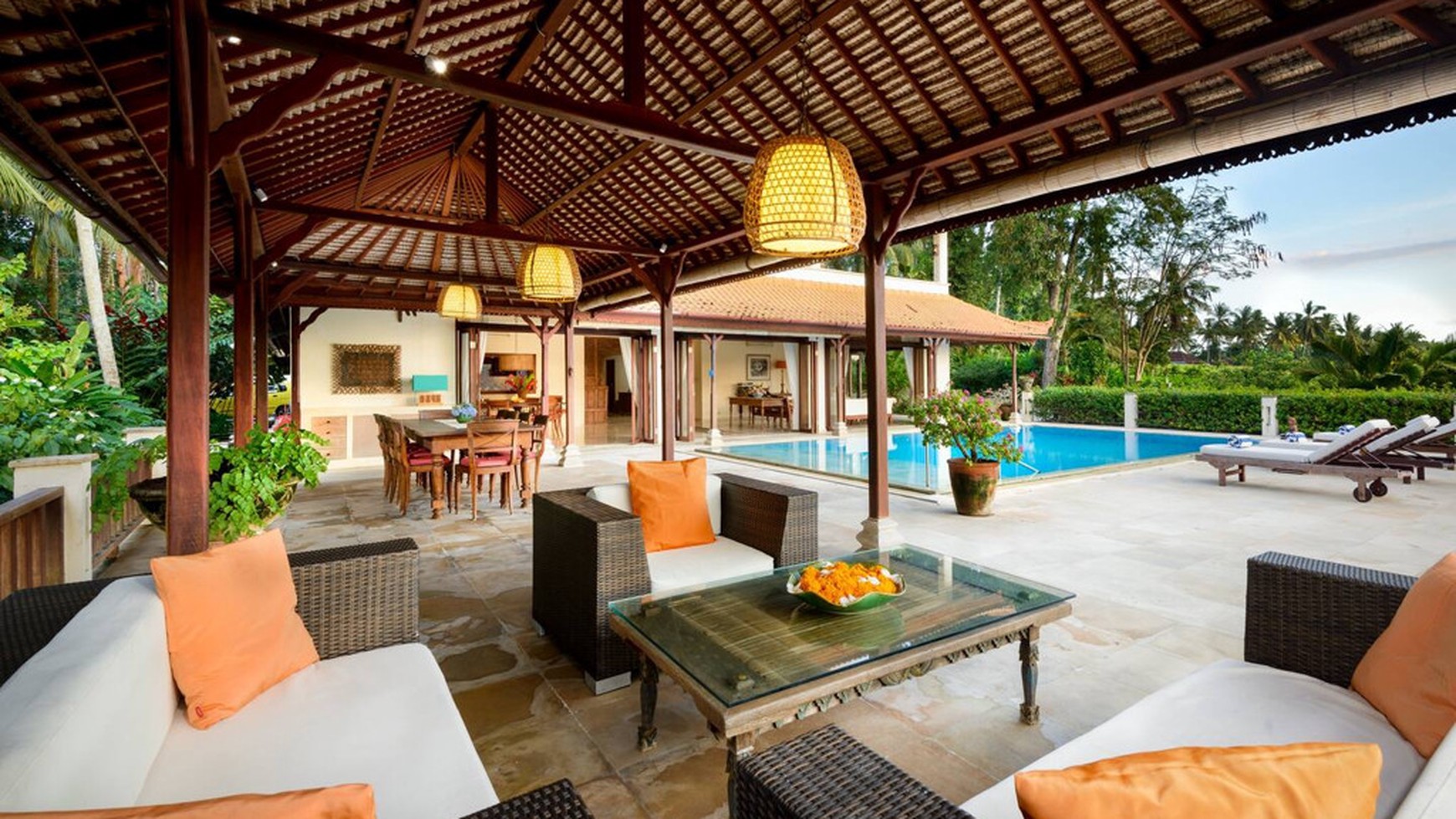 Leasehold - A Grand 7-Bedroom Luxury Retreat Surrounded by Nature in Balian Beach, Bali