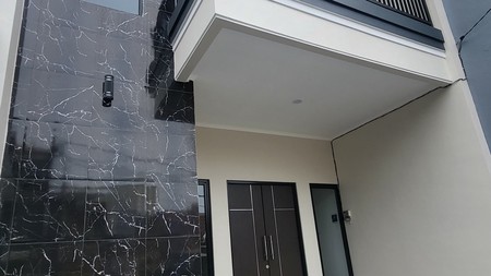  rumah baru siap huni di Regency Melati Mas, Serpong