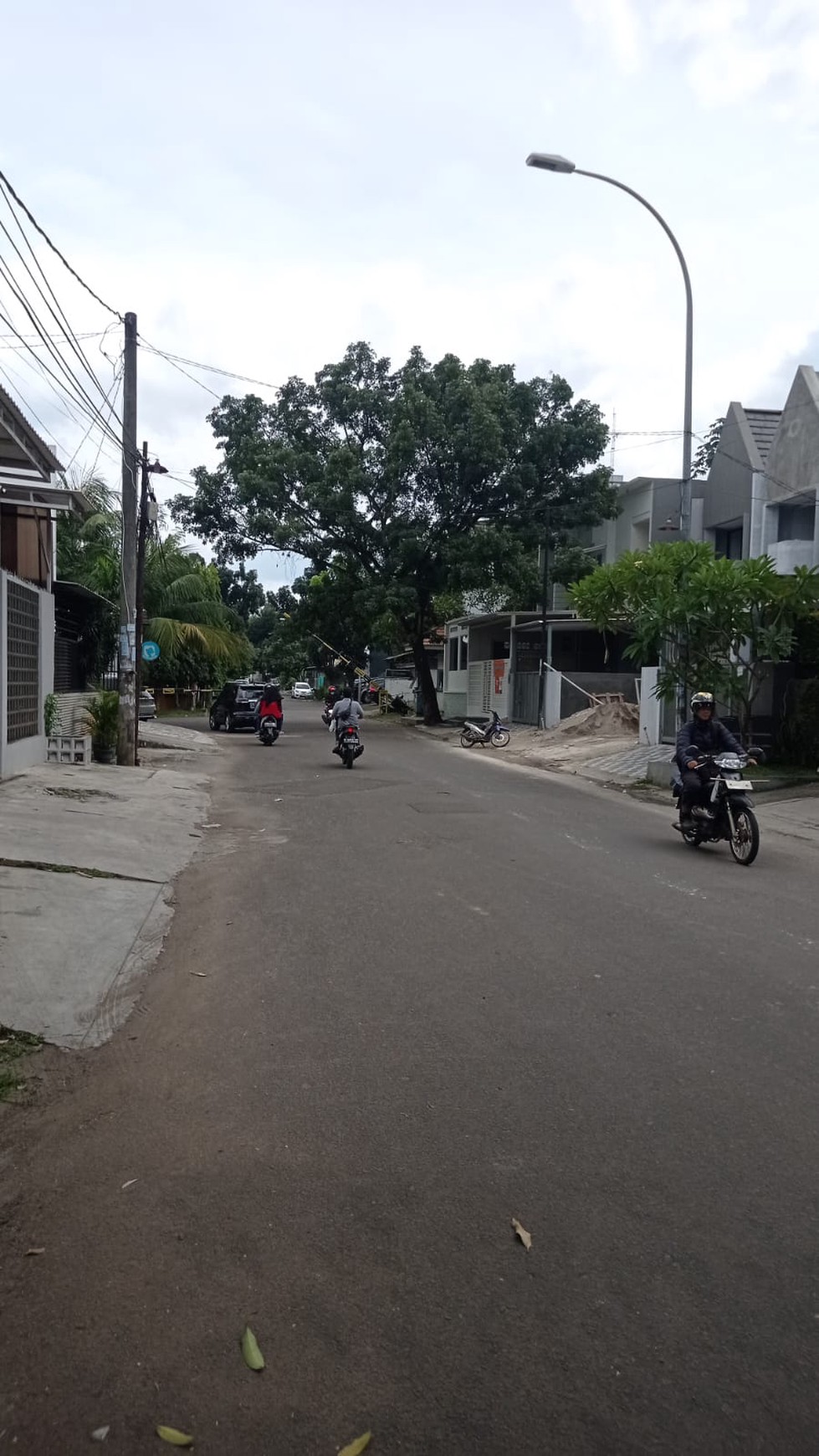 Kavling Gandeng 3 (Bisa beli 1 unit) Jl. Wortel boulevard Griya Loka