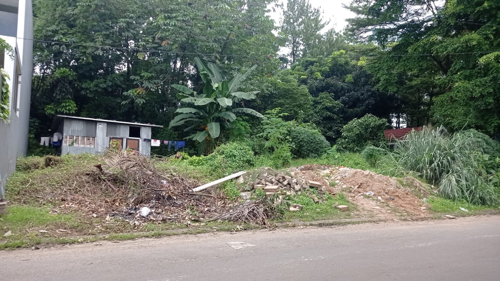 Kavling Gandeng 3 (Bisa beli 1 unit) Jl. Wortel boulevard Griya Loka