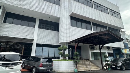 DISEWA Office Space Jl Mampang Prapatan-Jakarta Selatan