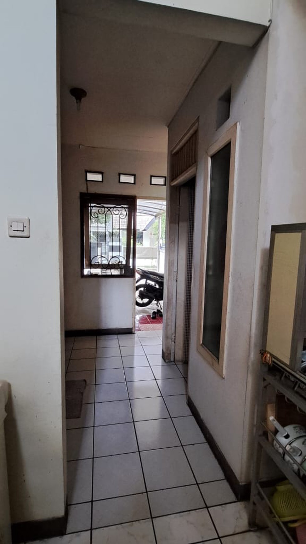 Rumah di Giri Loka 1