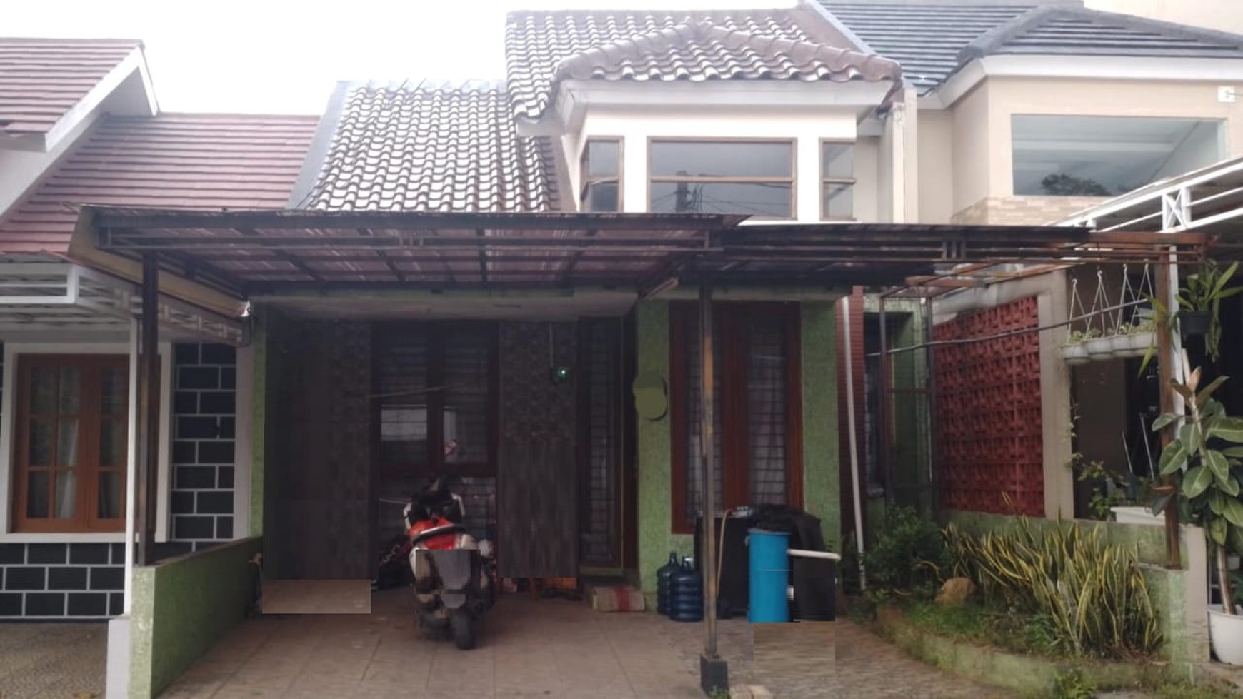 Rumah minimalis, bebas banjir di Ciputat