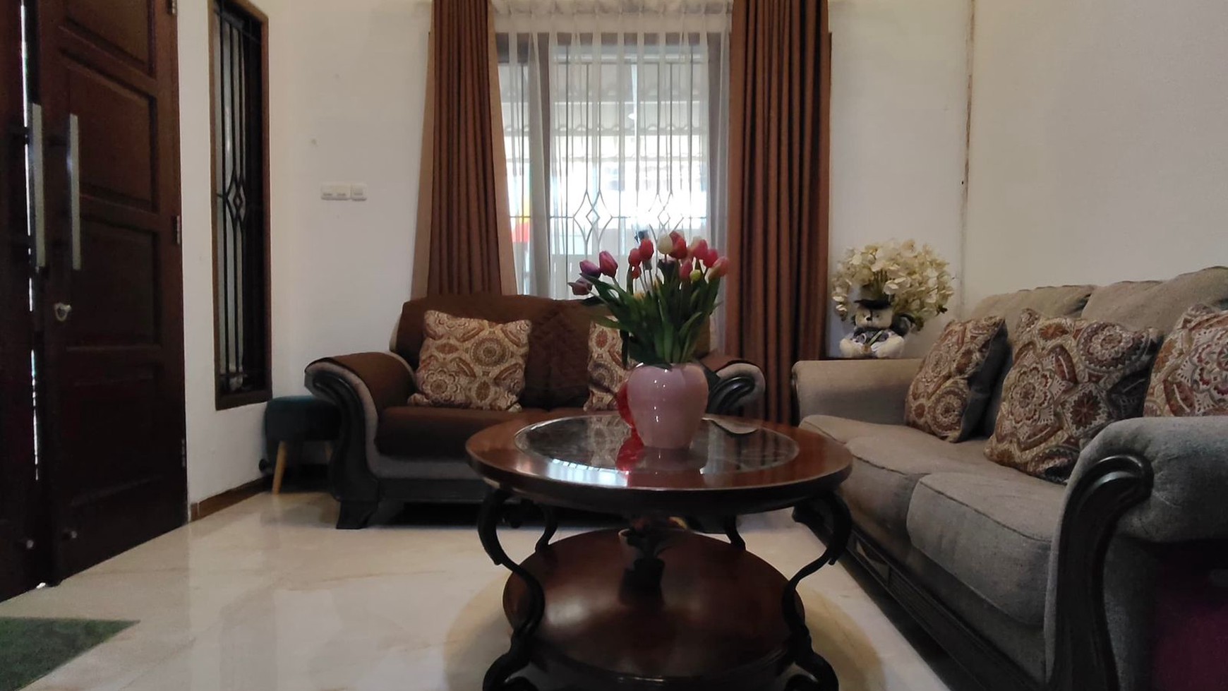 FOR SALE Rumah Desin Modern Minimalis Bendungan Hilir, Jakarta Pusat