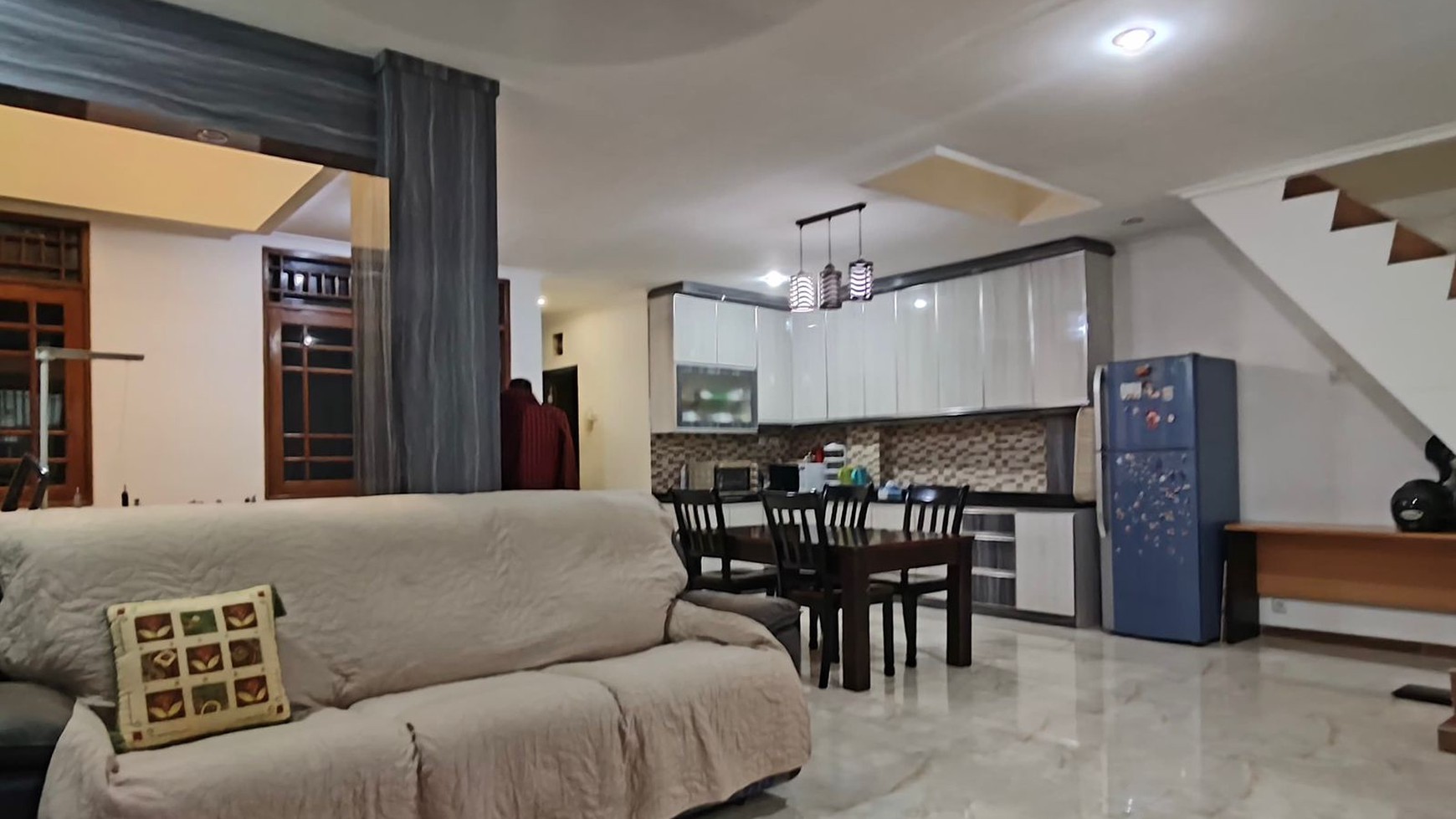 FOR SALE Rumah Desin Modern Minimalis Bendungan Hilir, Jakarta Pusat