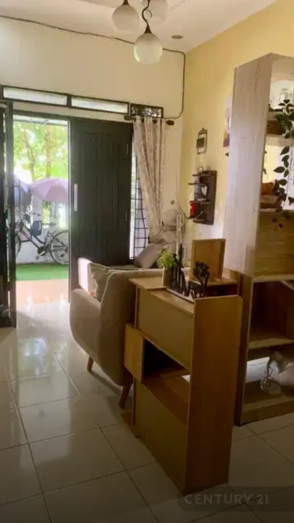 Rumah minimalis, 2 Lantai, bebas banjir siap huni di Graha Bintaro