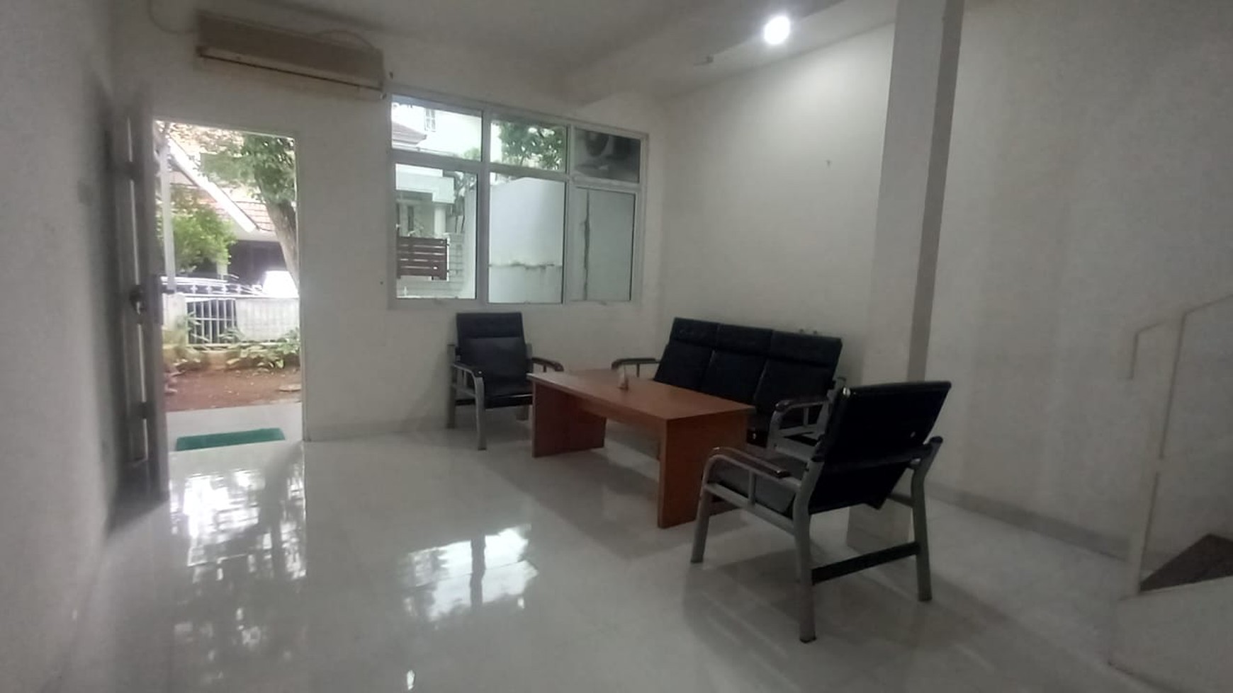 Dijual Rumah Luas di Giriloka 1 BSD