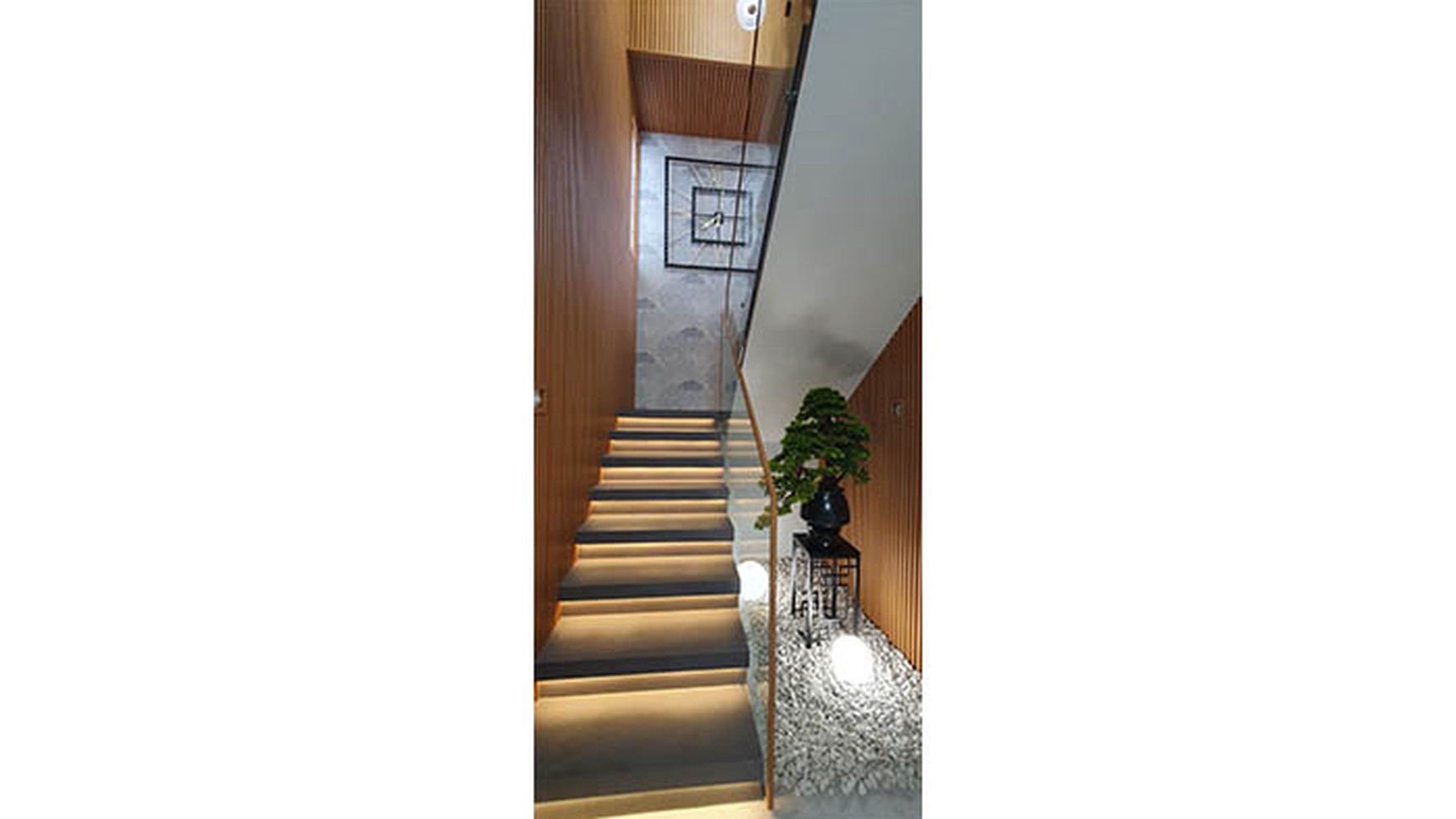 Rumah Hoek Gaya Japan di di Kelapa Molek, Kelapa Gading, Furnished modern