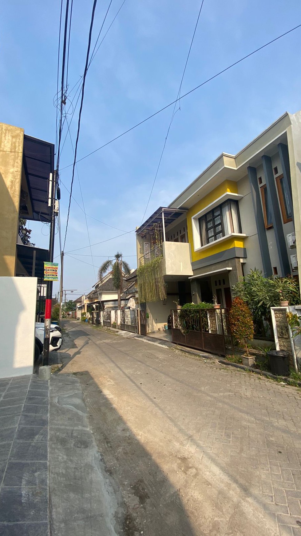 Rumah 5 kamar Dalam perum Tamansari Arum Godean Sleman