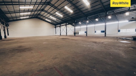 Gudang Disewakan Di Raya Trosobo Krian