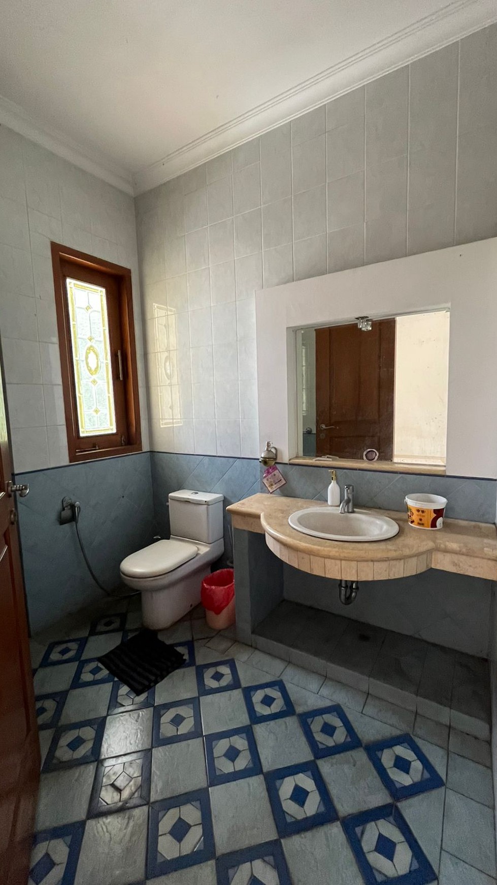 Rumah Luas di Pondok Indah Jakarta Selatan Negotiable 