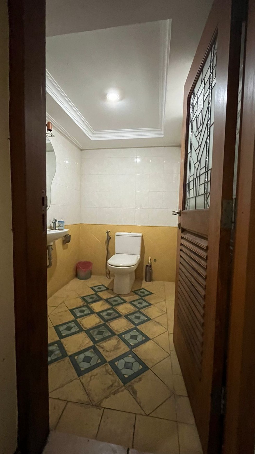 Rumah Luas di Pondok Indah Jakarta Selatan Negotiable 