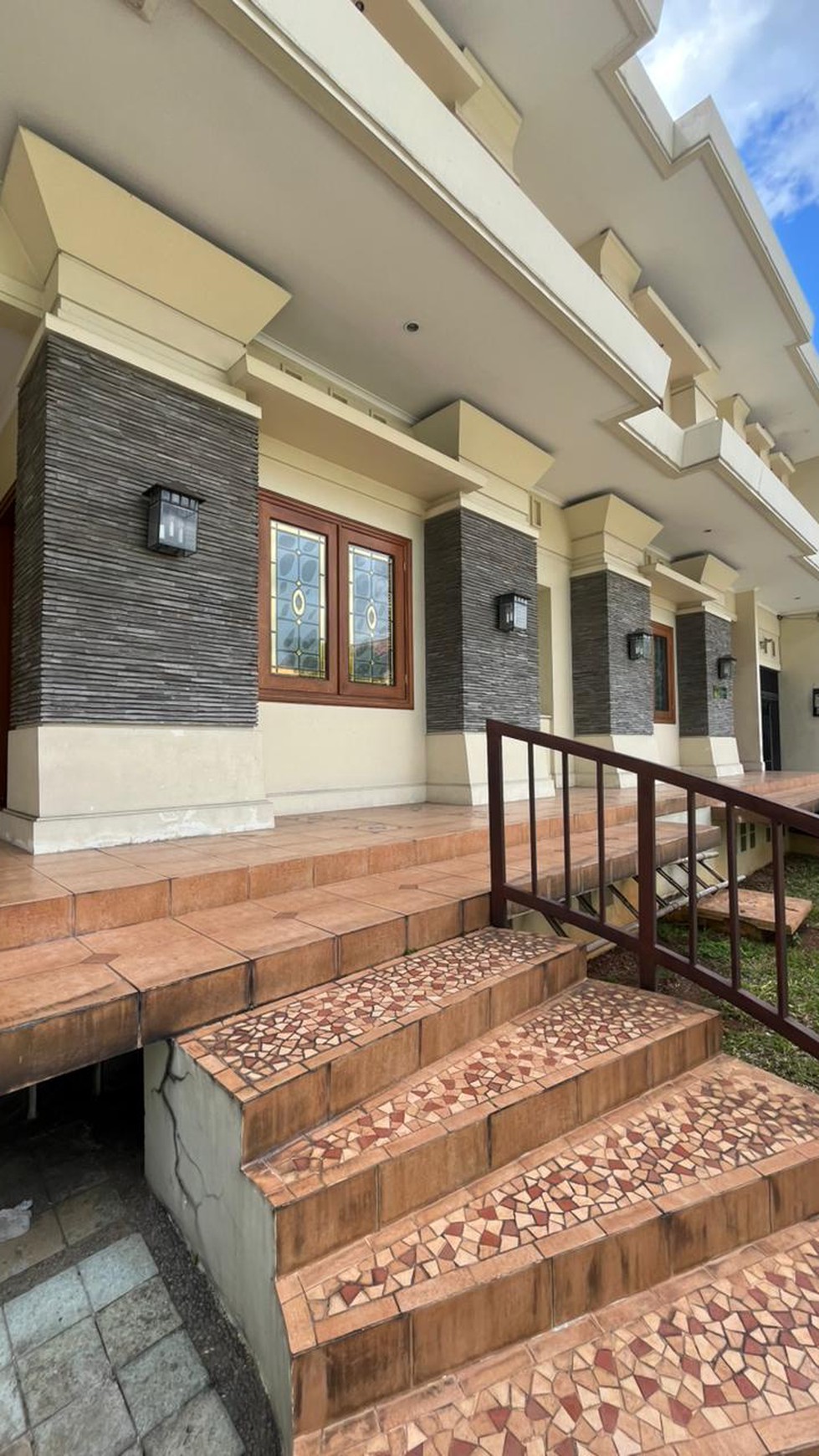 Rumah Luas di Pondok Indah Jakarta Selatan Negotiable 