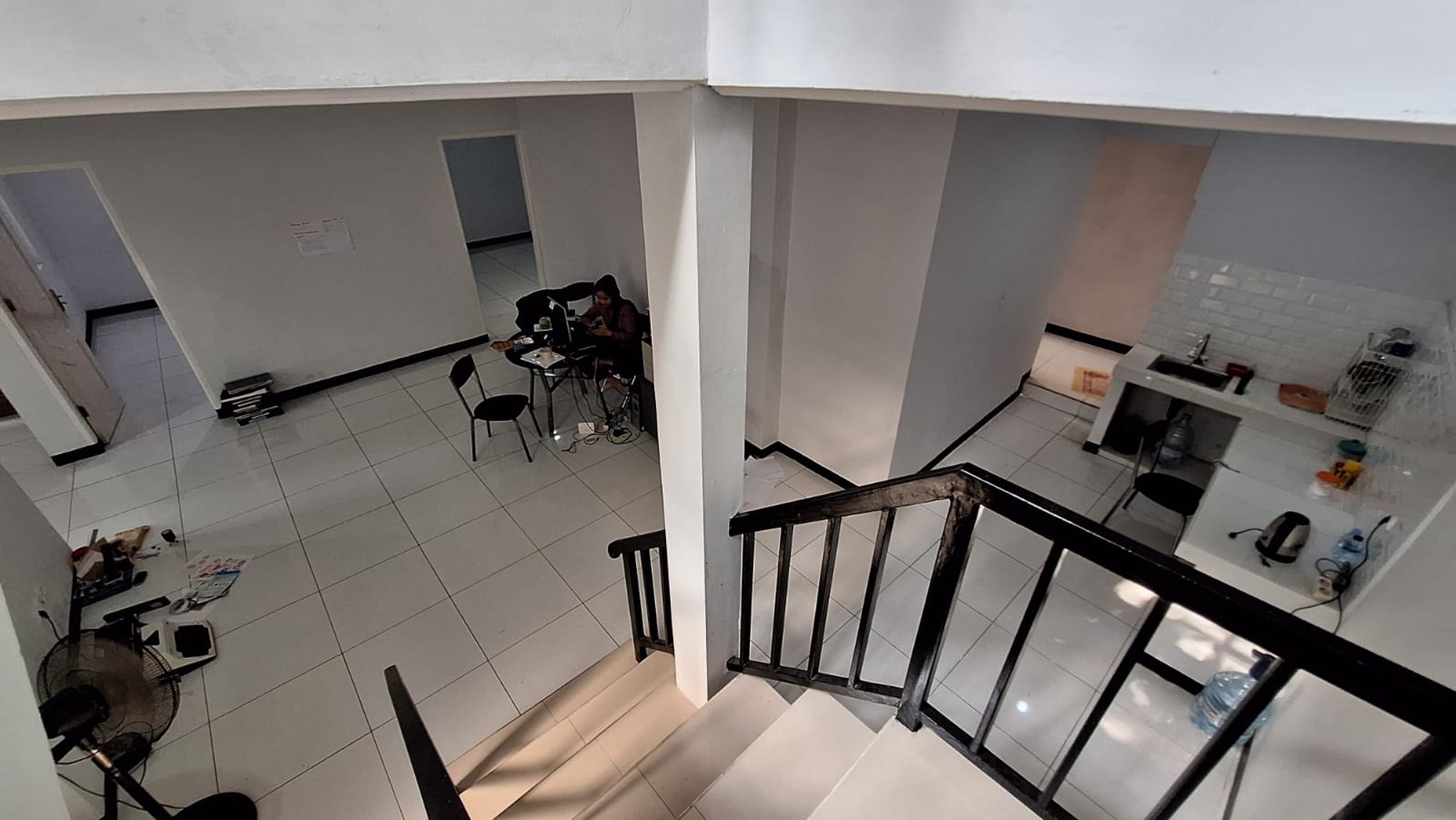 RUMAH DISEWA JALAN CIPAYUNG KEBAYORAN BARU JAKARTA SELATAN