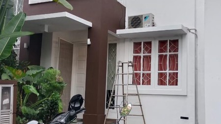 Rumah dalam Cluster kemanan 24 jam di Bintaro Sektor 9