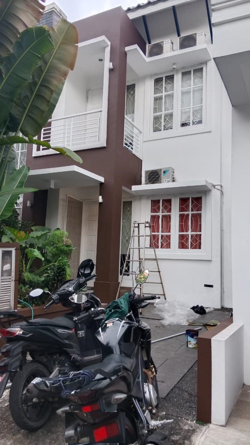 Rumah dalam Cluster kemanan 24 jam di Bintaro Sektor 9