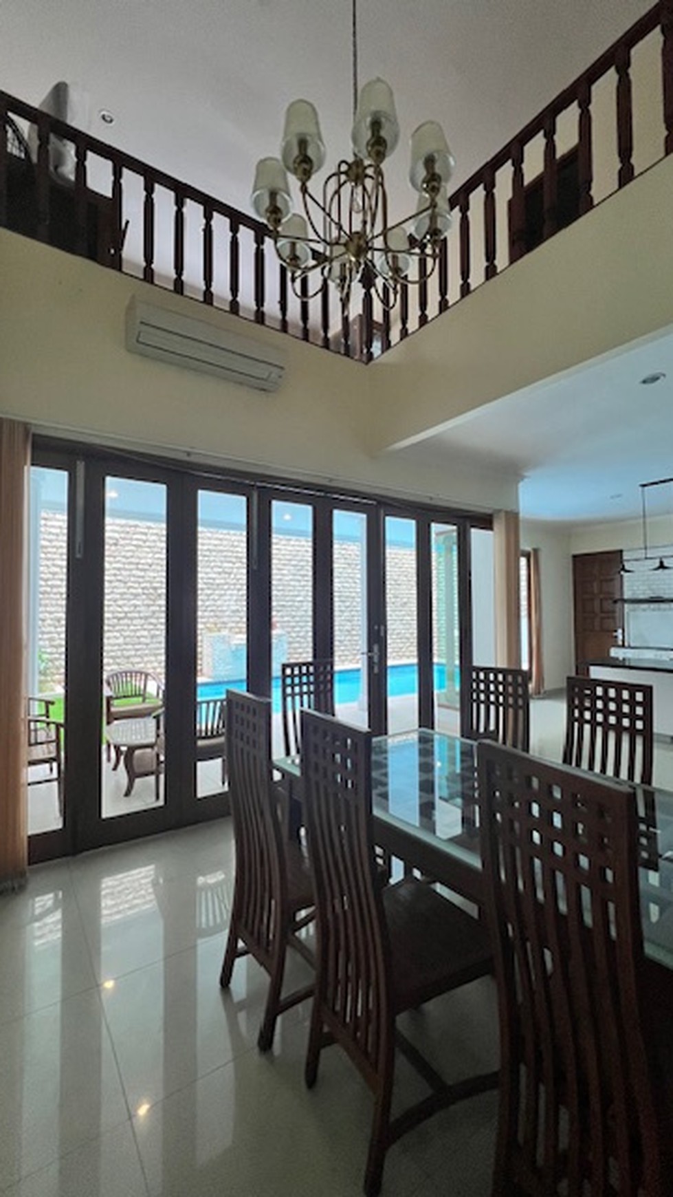 **For Lease: Stunning 3-Bedroom Family Home in Setiabudi**