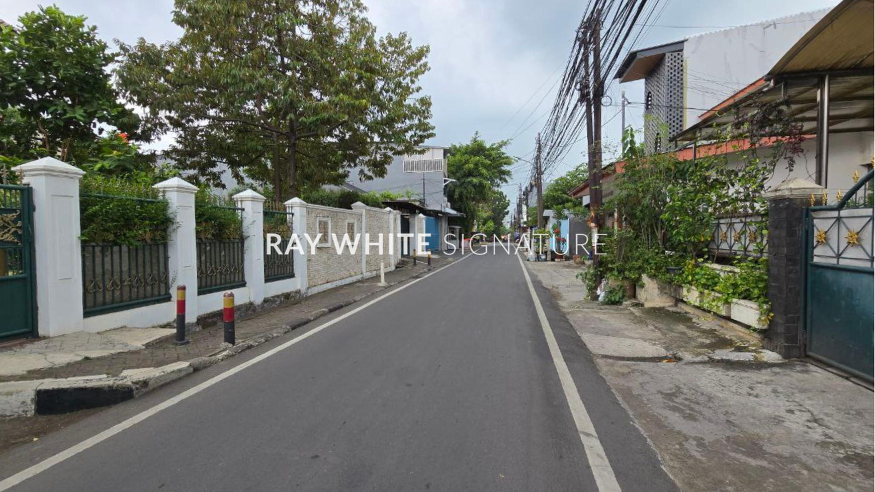 Rumah Hitung Tanah Area Cipete