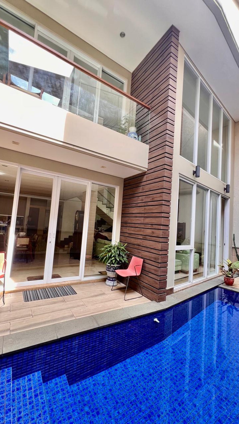 Rumah Hitung Tanah Area Cipete