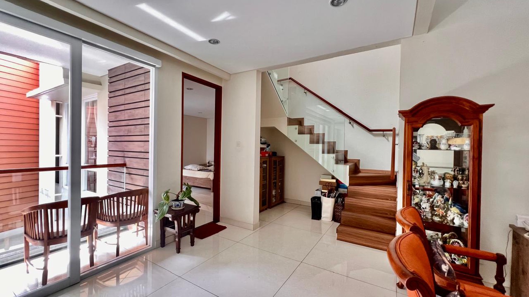 Rumah Hitung Tanah Area Cipete