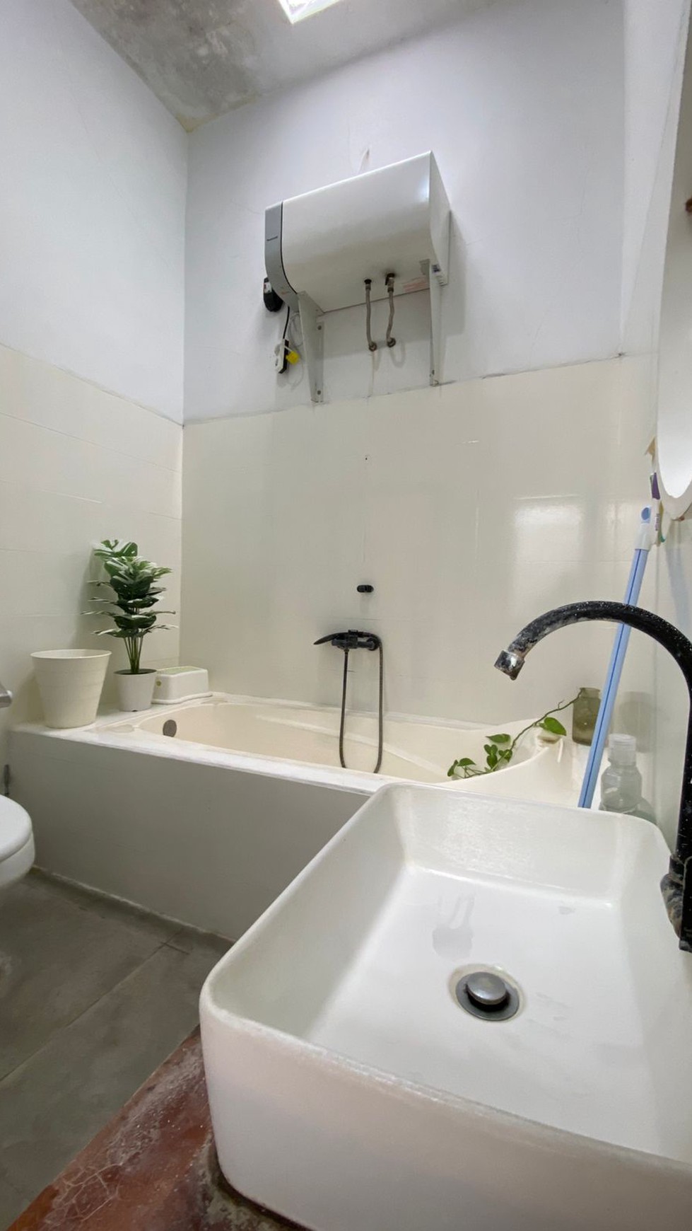 Rumah Hitung Tanah Area Cipete