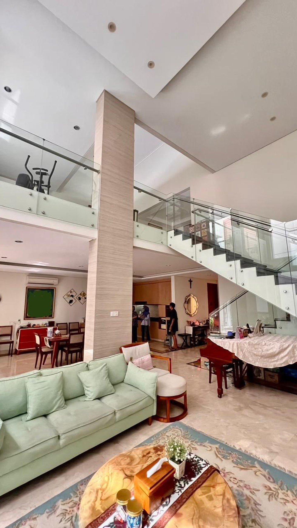 Rumah Hitung Tanah Area Cipete