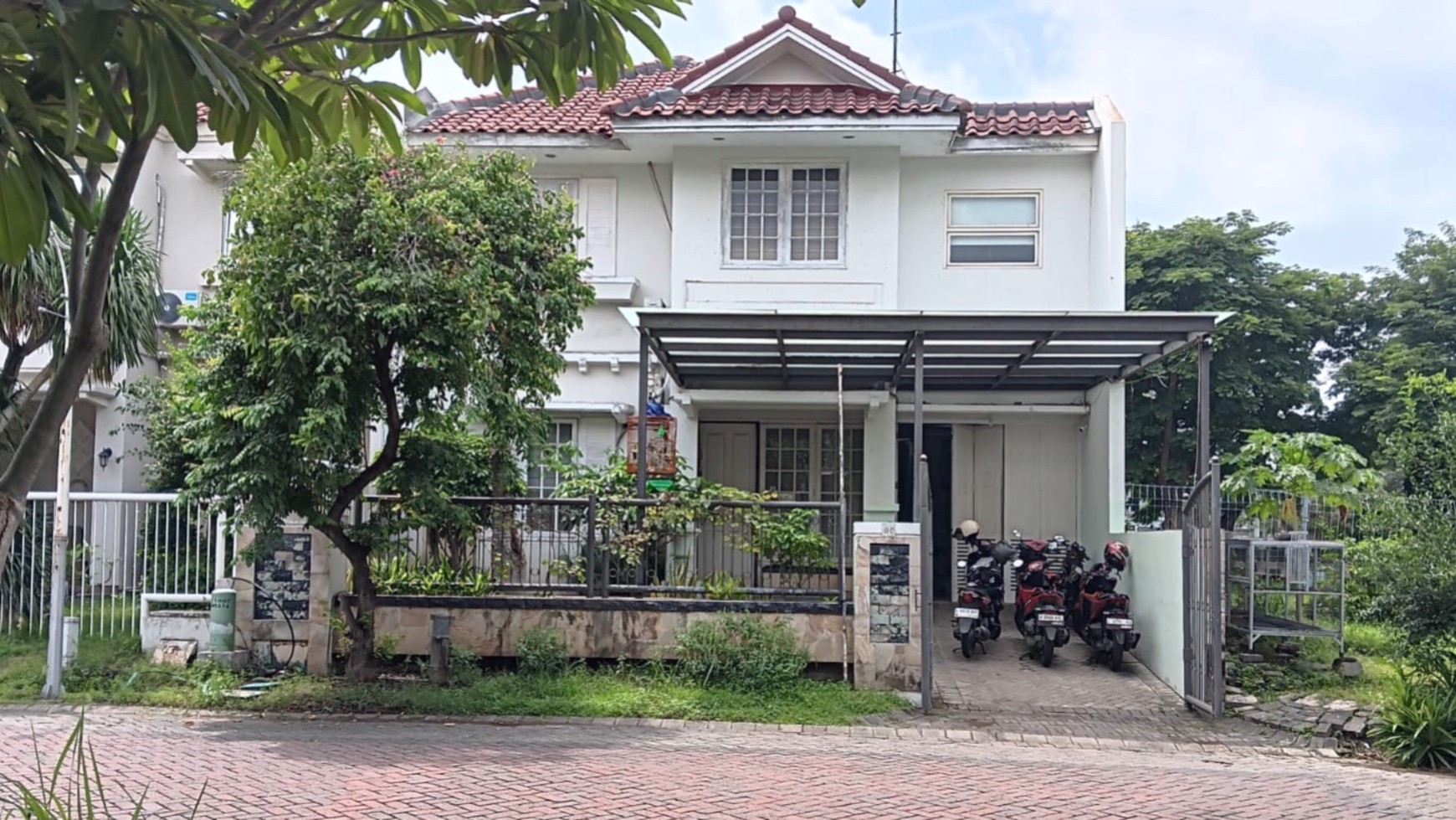 Rumah Hitung Tanah Area Cipete