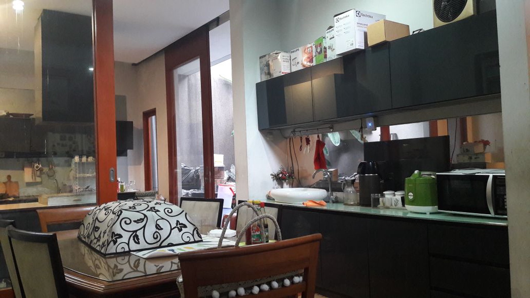 Rumah siap huni di Bintaro Jaya sektor 9