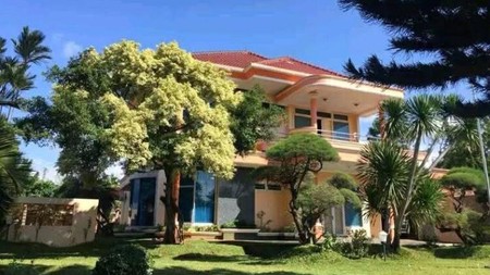 Rumah  Mewah dengan halaman Luas View Laut dan Kolam Renang dengan harga bersahabat