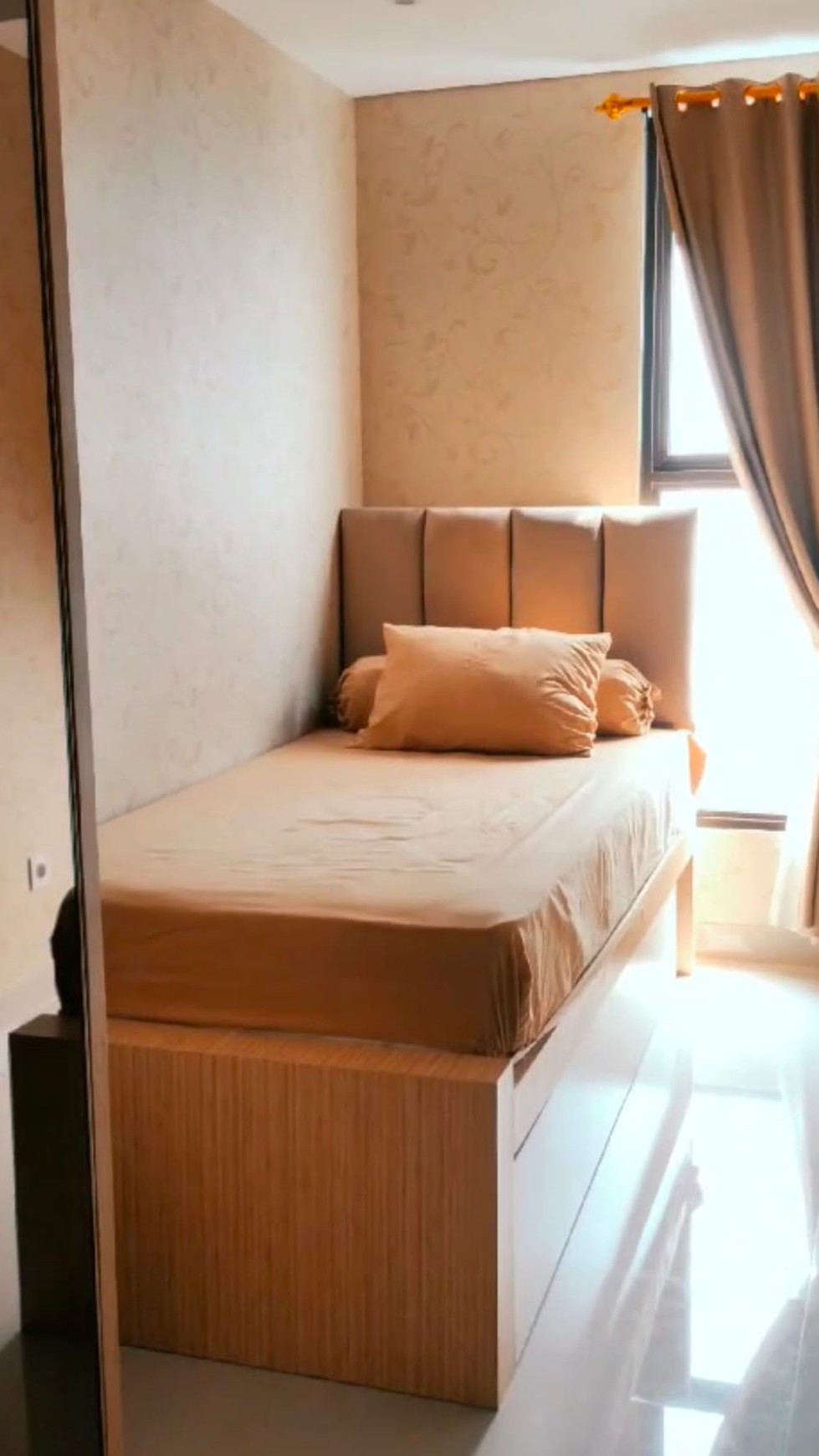 Rumah Bagus,dalam ruangan rapih di Bintaro Tangsel