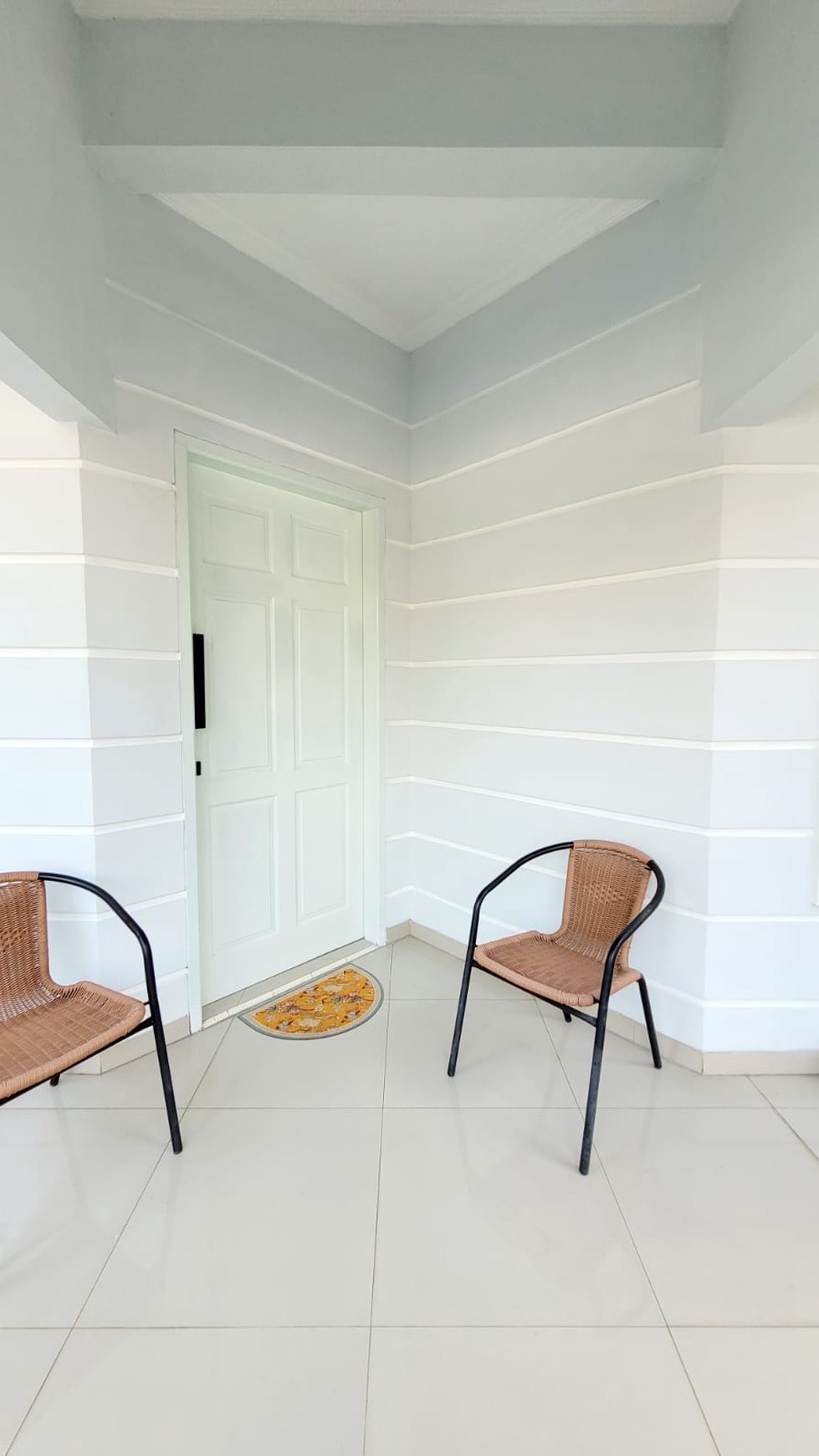 Rumah 1 lantai,luas tanah 120,keamanan di Graha Raya.