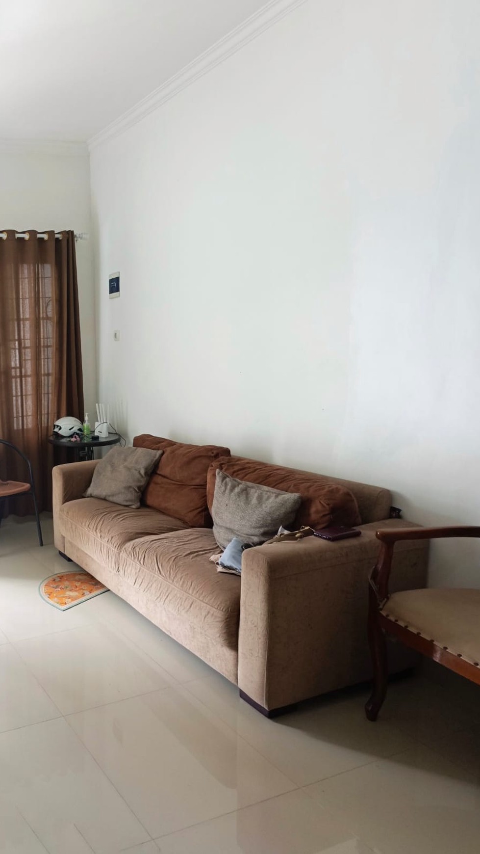 Rumah 1 lantai,luas tanah 120,keamanan di Graha Raya.