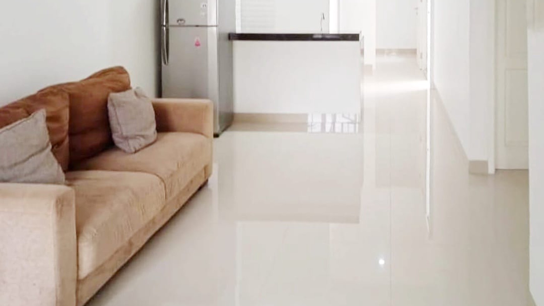 Rumah 1 lantai,luas tanah 120,keamanan di Graha Raya.