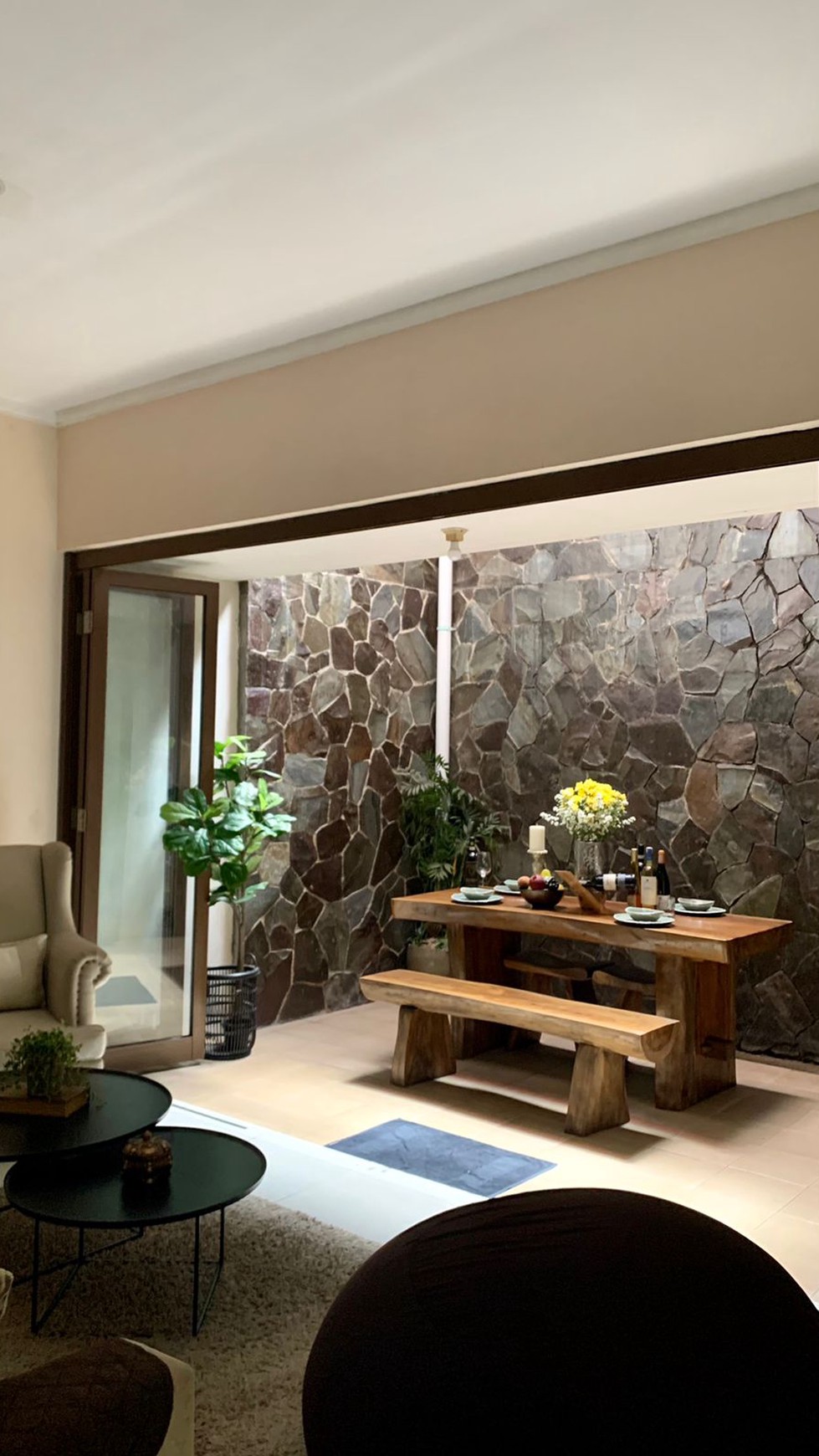 Rumah dalam ruangan rapih,bagus di Bintaro Jaya Tangsel.