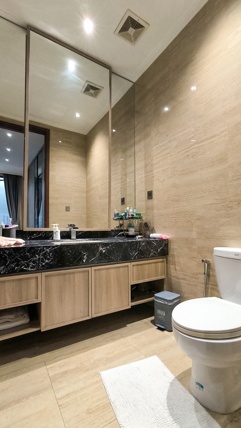 Rumah Mewah,nyaman,keamanan 24 jam di Bintaro Jaya 9