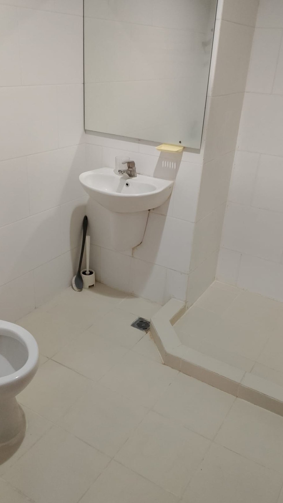 183. Disewakan Apartemen Waterplace Residence Tower C