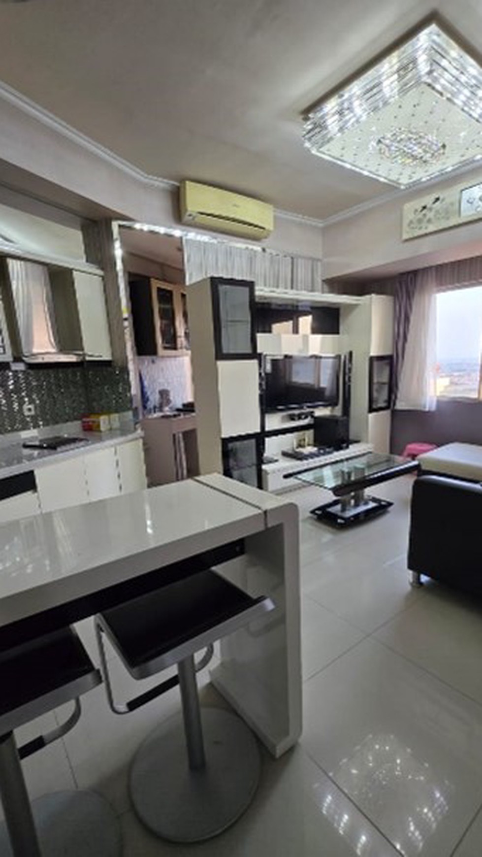 181. Disewa Apartemen Waterplace Residence semi PENTHOUSE Tower C