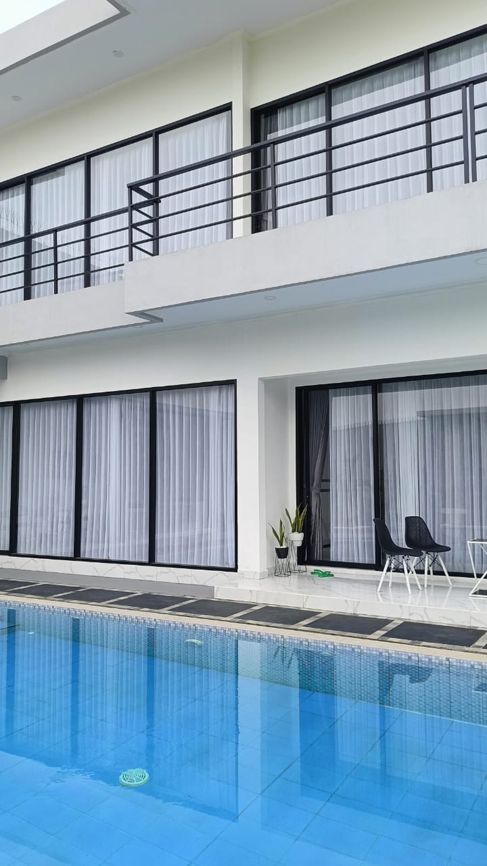 Turun Harga Rumah Mewah Plus 44 Kontrakan di Legok Tangerang