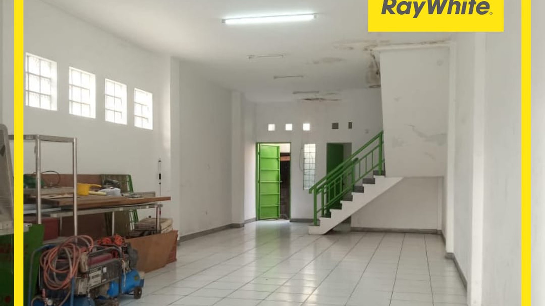 Ruko 2 Lantai Lokasi Bagus, di daerah Komersil Di Pondok Aren