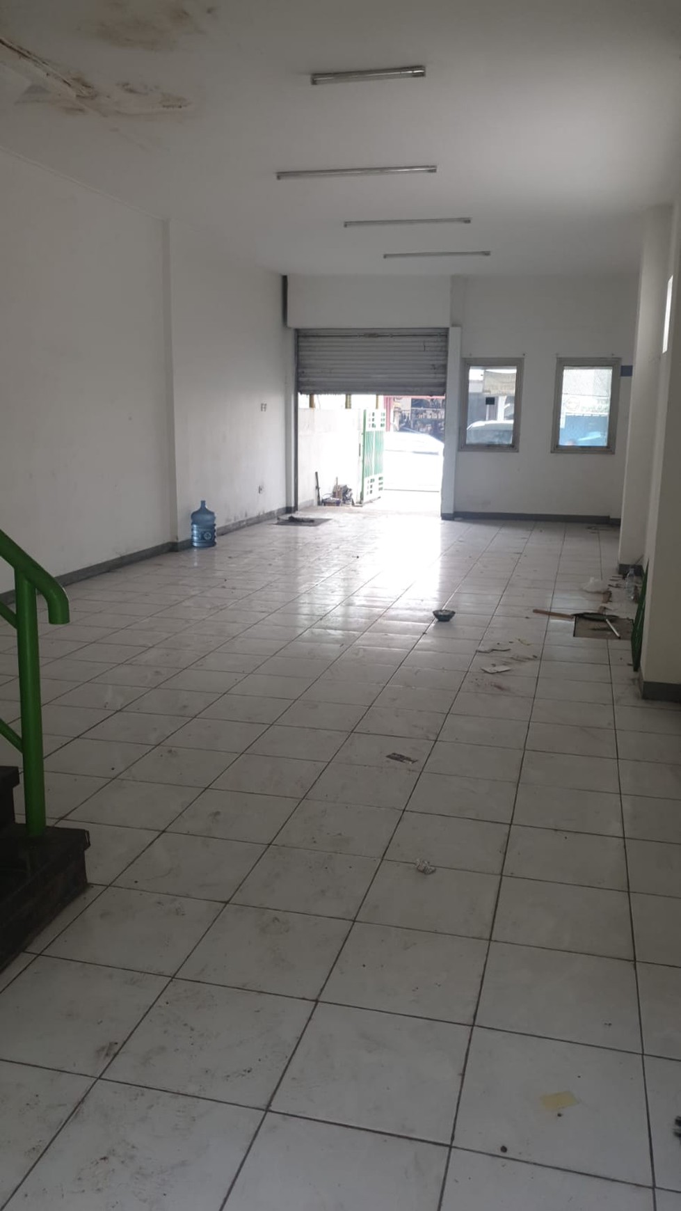 Ruko 2 Lantai Lokasi Bagus, di daerah Komersil Di Pondok Aren