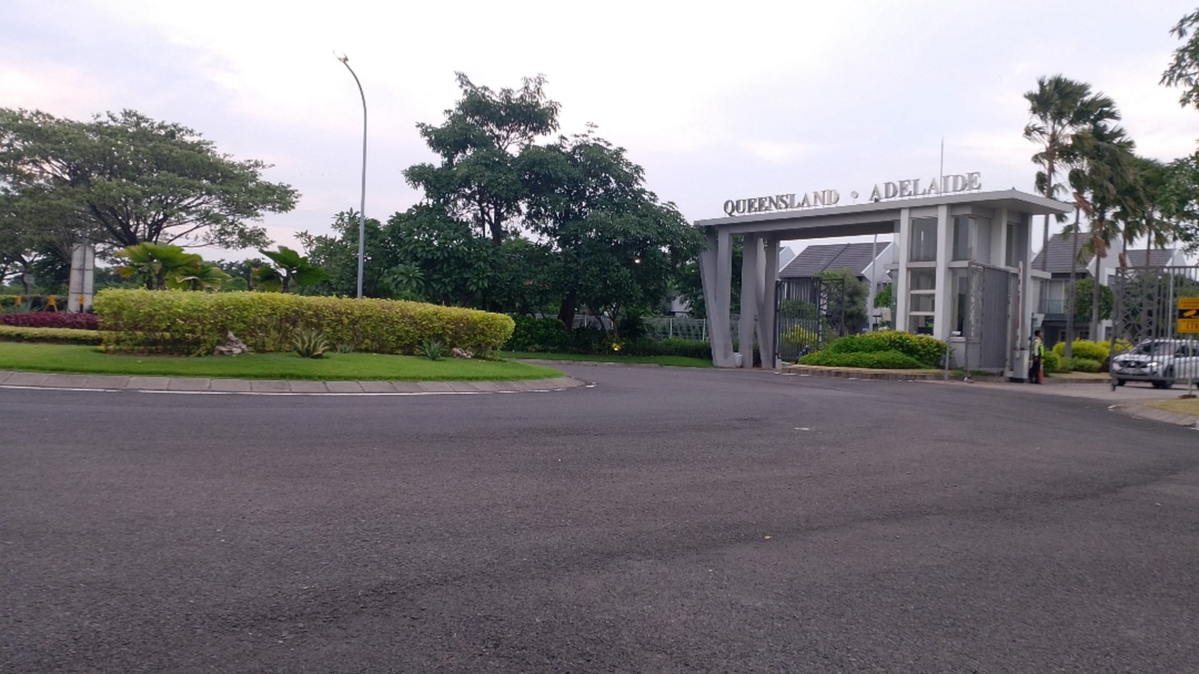 Disewakan rumah grand Pakuwon cluster Quesland Adelaide