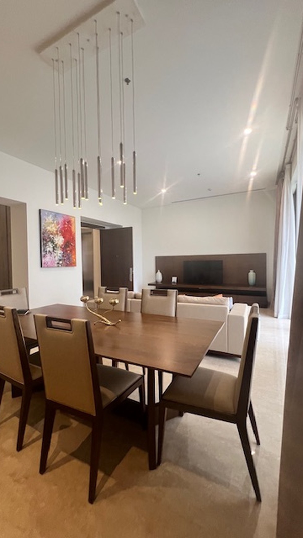 Luxury Apartment for Sale/Rent at The Pakubuwono Spring