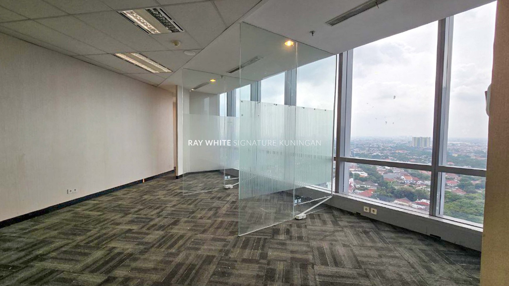 Office di The CIty Tower Good Invest