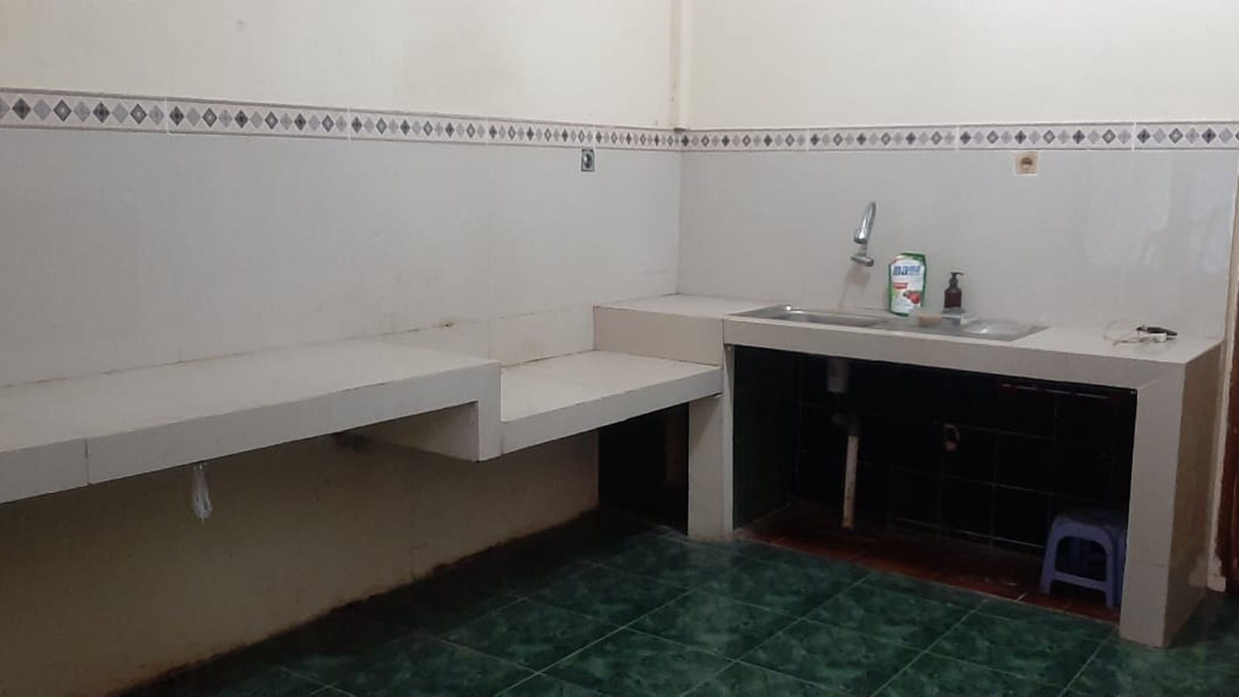 Rumah Hitung Tanah Area Cipete